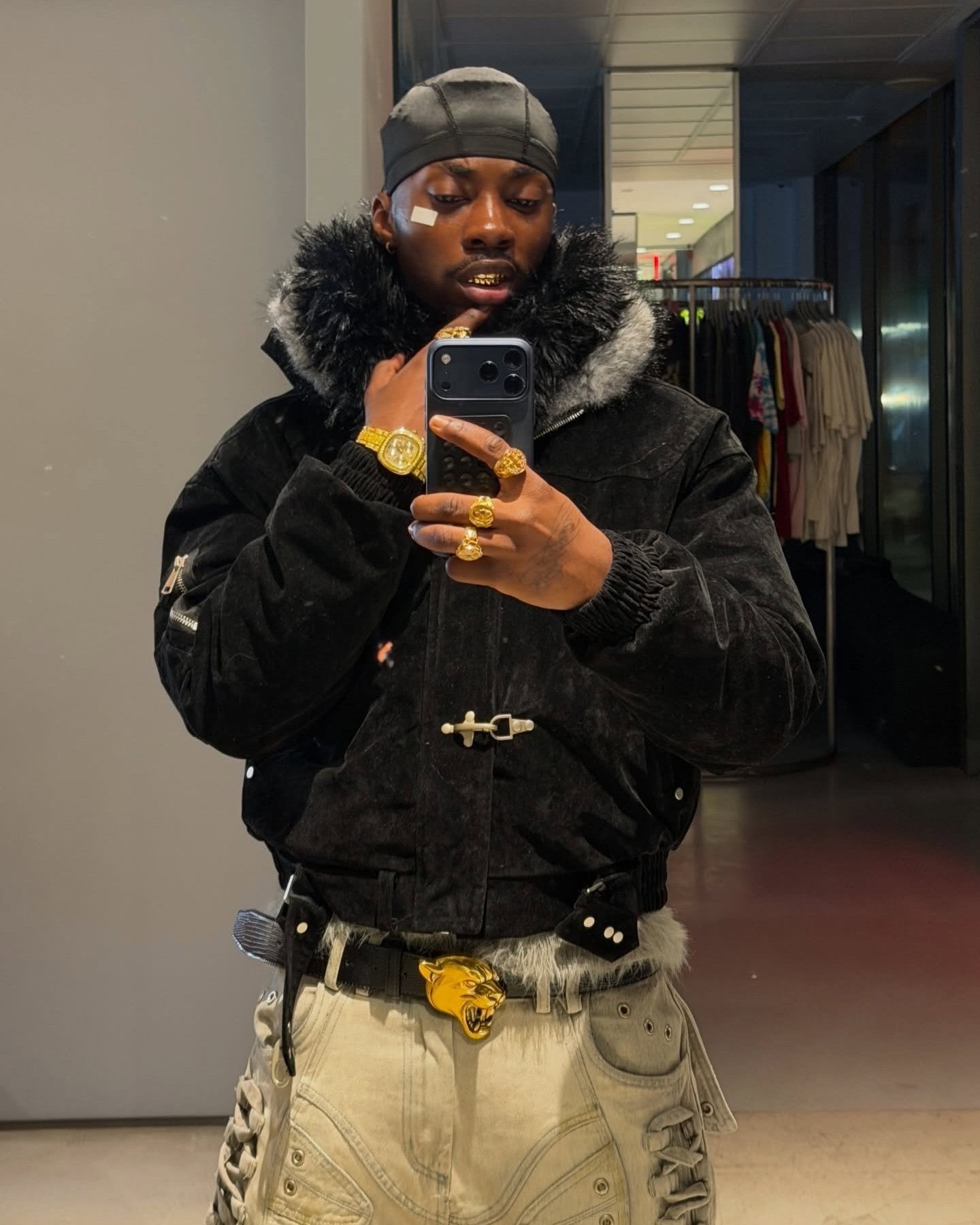 Den Look shoppen