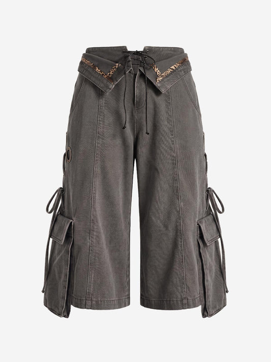 Utility-Jeans mit weitem Bein und umgeschlagener Taille