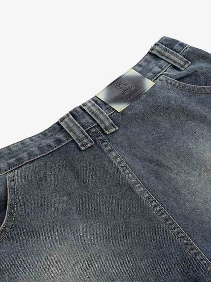 Ausgefranste, mehrlagige Jeans-Shorts mit Einsätzen