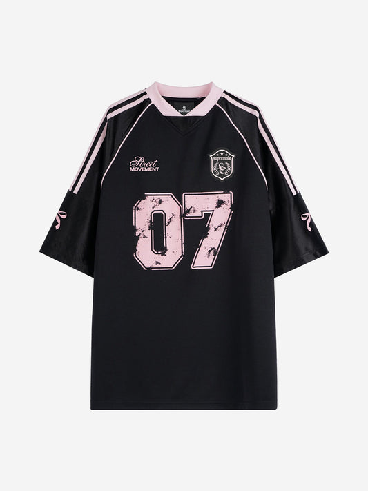 Grafik Nummer 07 Gespleißtes Raglan-T-Shirt