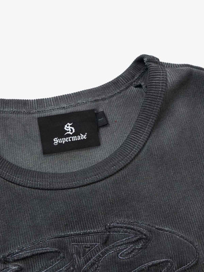 Strickweste mit sichtbaren Nähten