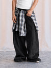 Zweiteilige Jeans mit abnehmbarem Scimitar-Detail aus Denim-Imitat - 2435