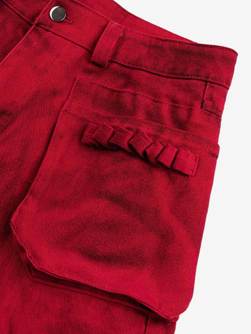 Cyberpunk-Cargohose mit reflektierenden Details und vielen Taschen