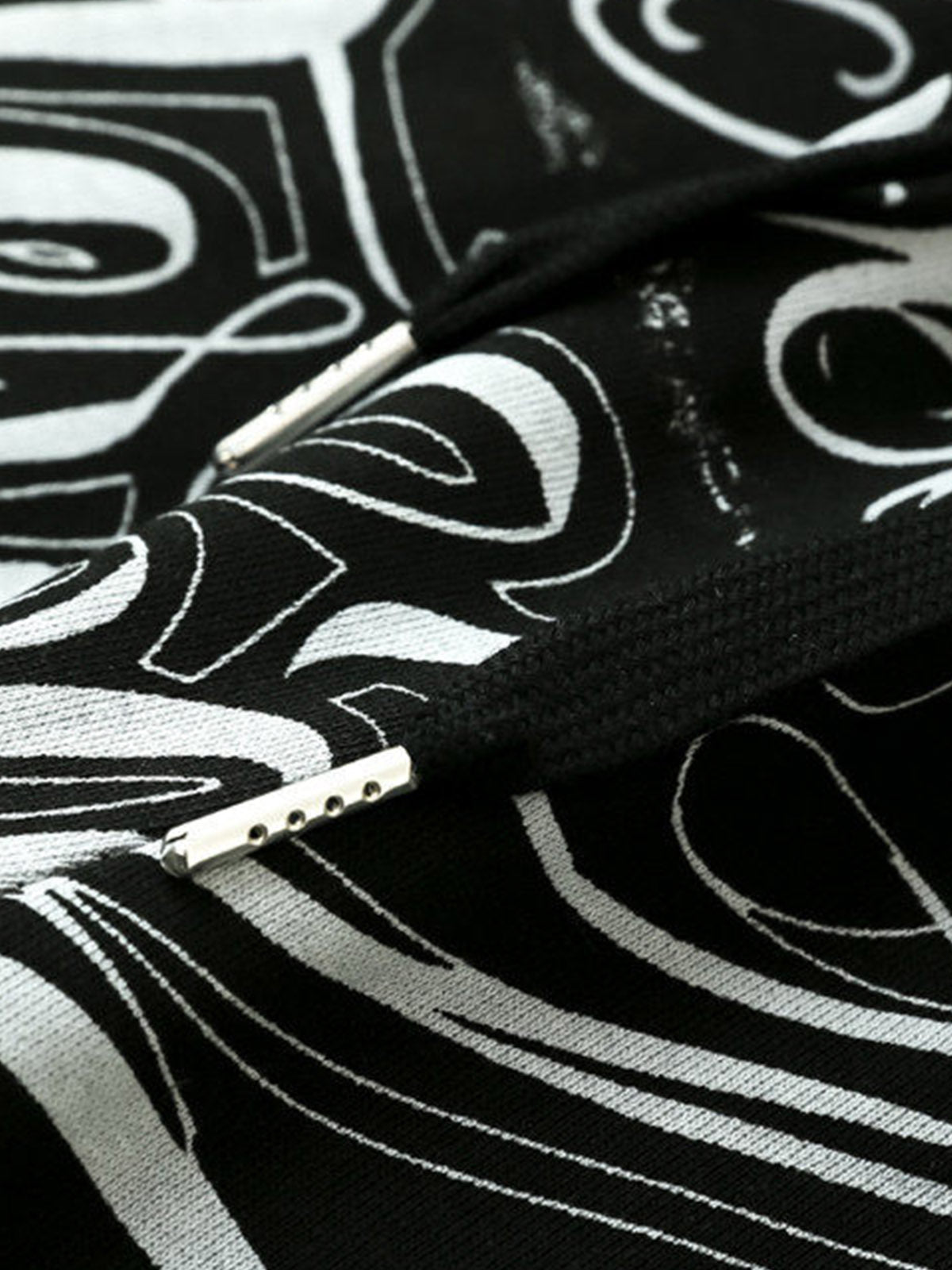 Black & White Graphic Lounge Shorts – Elastic Waist Drawstring Streetwear Shorts