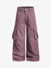Cargohose mit mehreren Taschen und weitem Bein