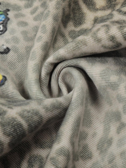 Charm Detail Leopard Denim Shorts 