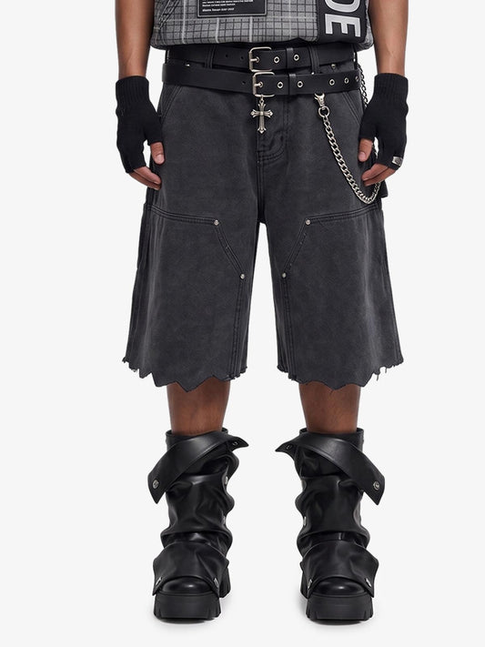 Cargoshorts im Used-Look mit Kettendetail