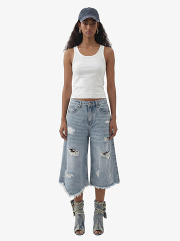 Jeansshorts in heller Waschung mit Used-Look