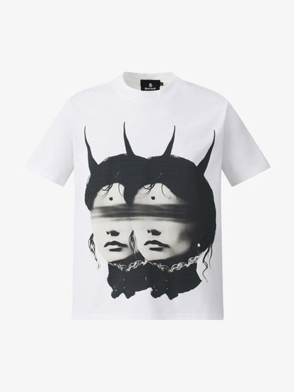Surreales Zwillingsporträt-T-Shirt