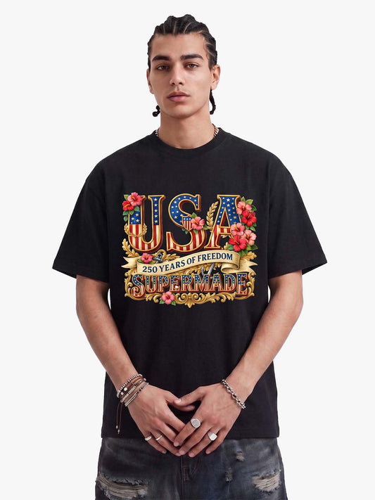 T-Shirt mit Blumenmuster und USA-Flagge