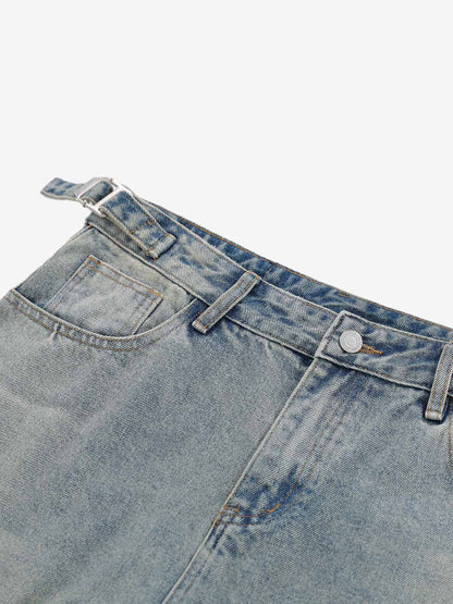 Jeansshorts mit Strassverzierungen