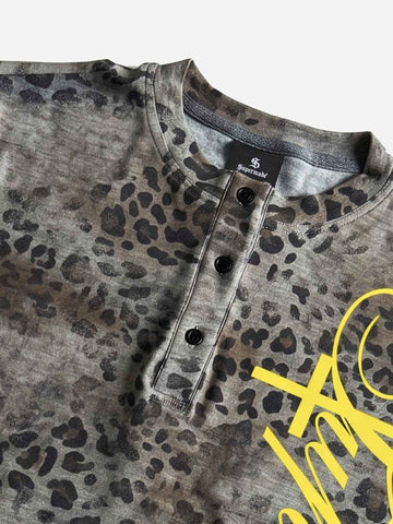 Vintage Leopardenmuster-T-Shirt mit Reißverschluss am Hals