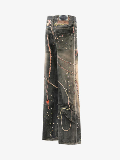 Jeans mit 3D-Schlüsselketten-Print