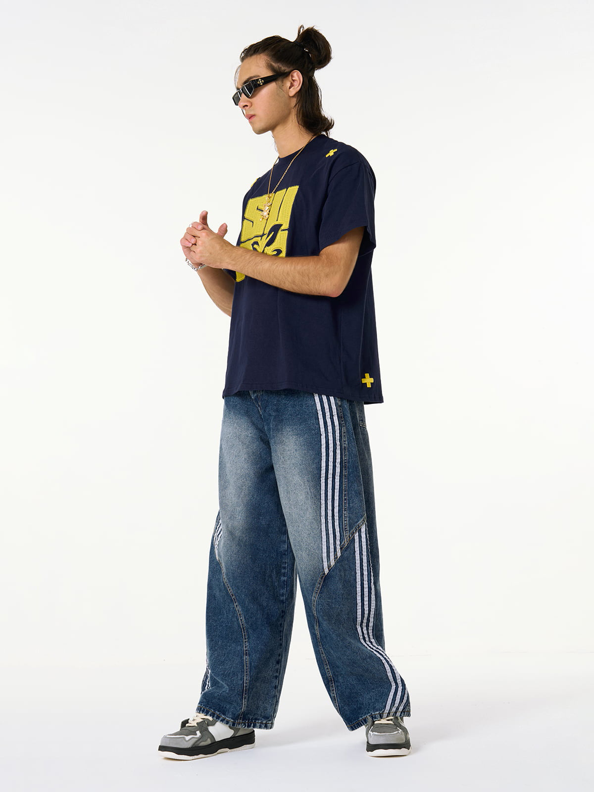 Contrast Side Stripe Denim Barrel Jeans - 2504 