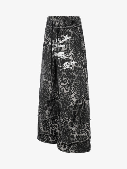 Cropped-Hose mit Leopardenmuster – Weites Bein, Baumwollmischung mit offenem Saum