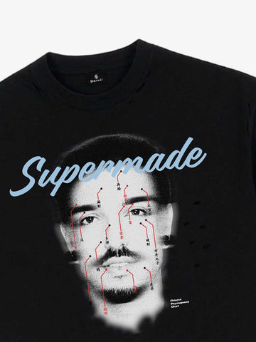 T-Shirt aus Baumwolle im Used-Look mit „Supermade“-Grafikdruck und Design mit Gesichtsakupunktur-Tabelle