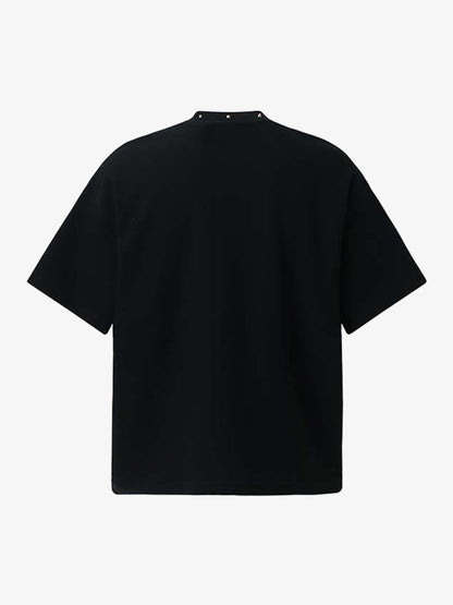 Waffelpiqué-T-Shirt mit Nietenkragen und Kreuzmuster