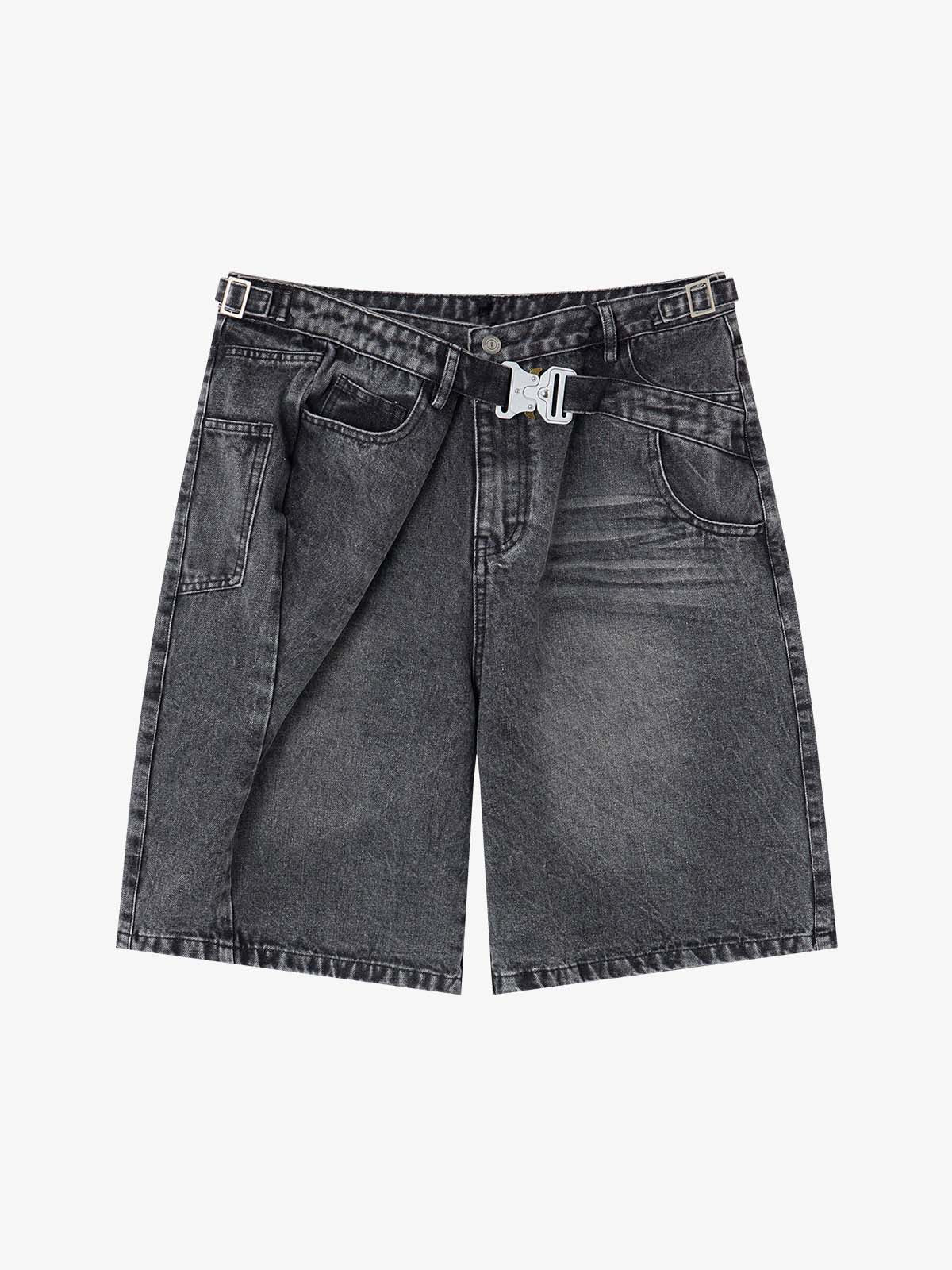 Shorts aus gewaschenem Denim mit taktischer Schnalle