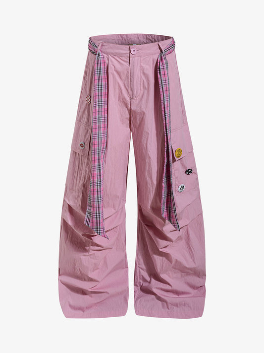 Cargohose mit Karomuster und Trägern