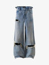 Retro-Jeans mit Rissen und weitem Bein