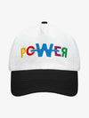 Baseballkappe mit farbigem Blockmuster und Power-Letter-Aufdruck