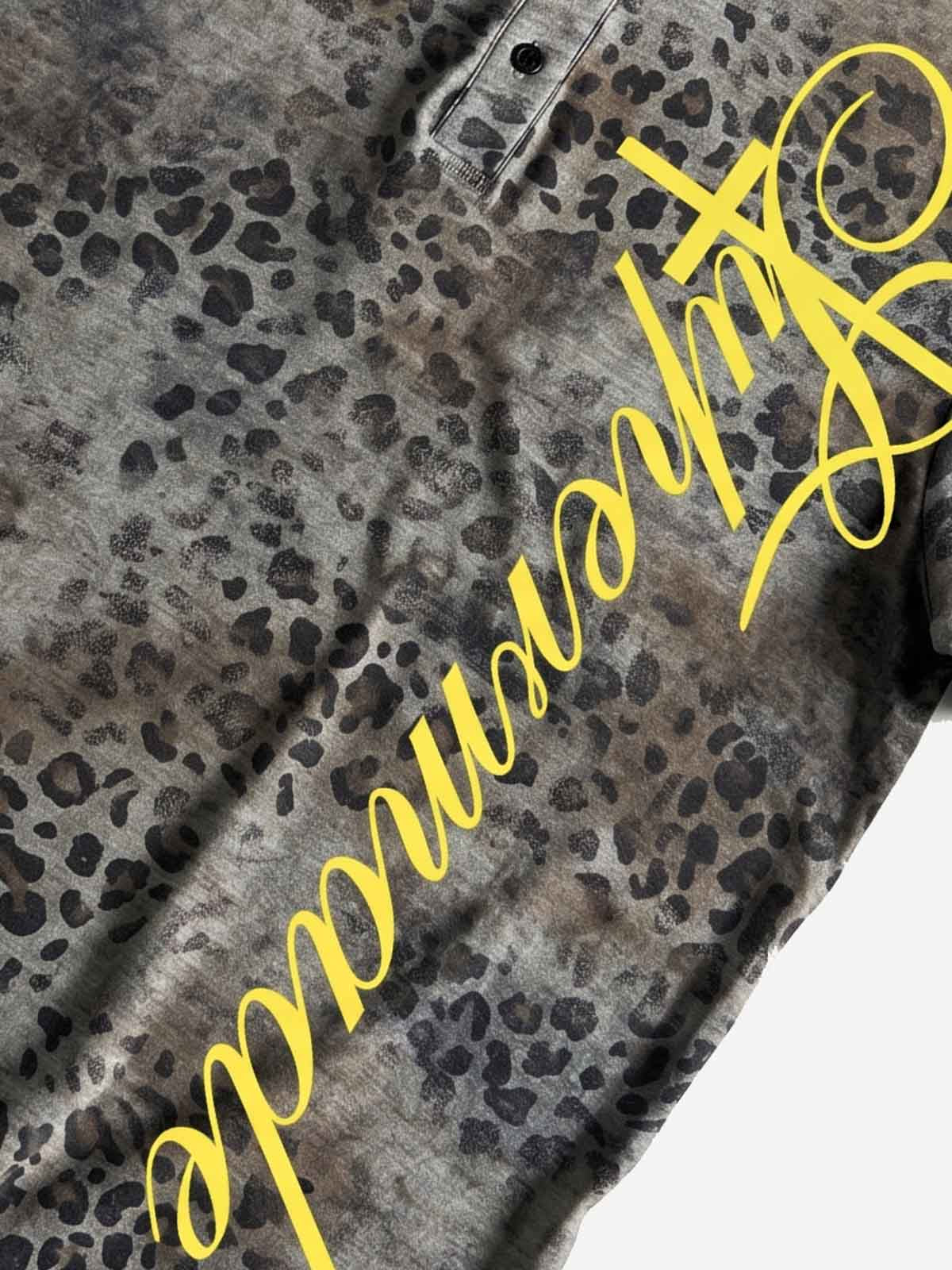 Vintage Leopardenmuster-T-Shirt mit Reißverschluss am Hals