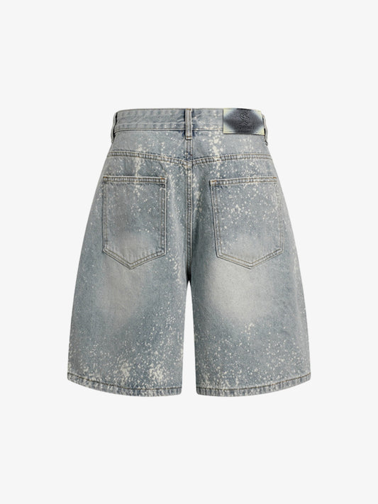 Jeansshorts mit Farbspritzern