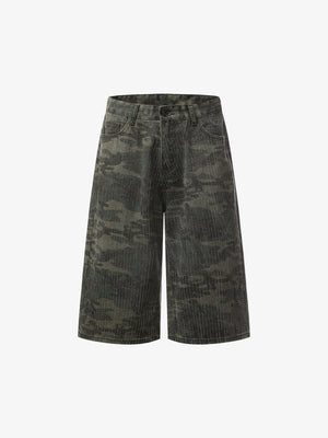 Camouflage-Cargoshorts mit Perforation – Weit geschnittene Utility-Shorts aus Baumwollmischgewebe