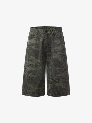 Camouflage-Cargoshorts mit Perforation – Weit geschnittene Utility-Shorts aus Baumwollmischgewebe