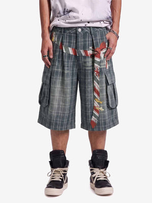 Karierte Cargo-Shorts mit weitem Bein