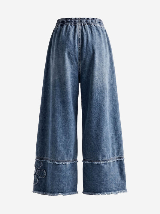 Jeans mit Applikationsstickerei und weitem Bein