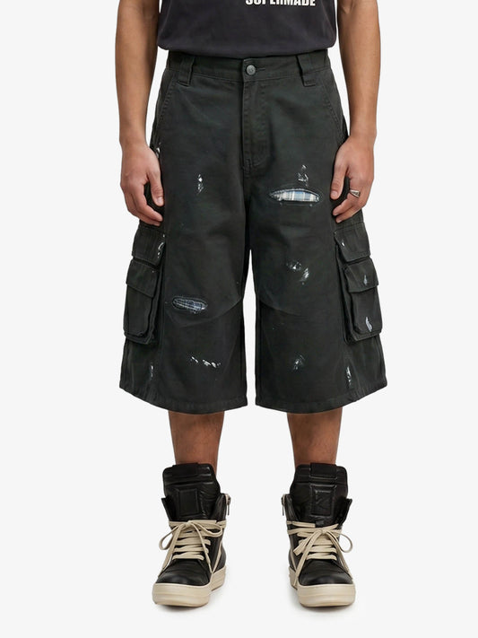Vintage-Cargoshorts mit vielen Taschen und weitem Bein im Used-Look