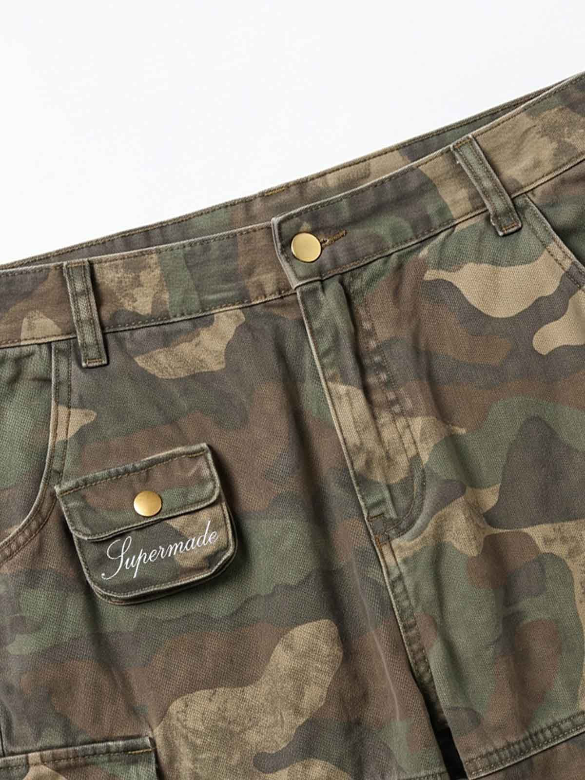 Distressed Camouflage Workwear Wide-leg Shorts