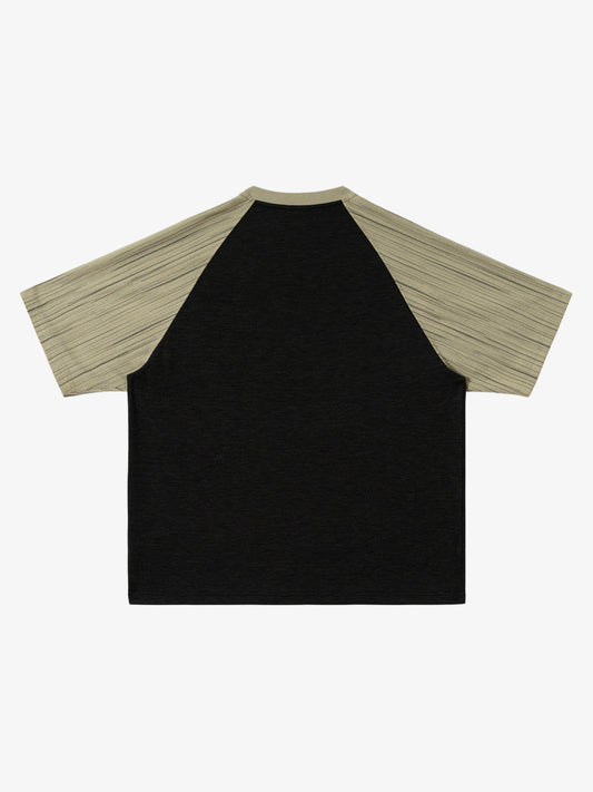 Raglan-T-Shirt mit gotischem Burgmotiv