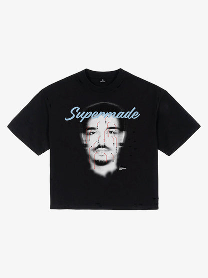 T-Shirt aus Baumwolle im Used-Look mit „Supermade“-Grafikdruck und Design mit Gesichtsakupunktur-Tabelle